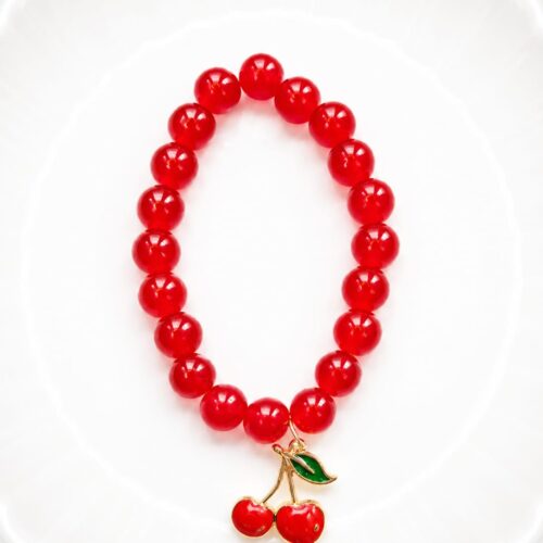 glossy red glass bead bracelet