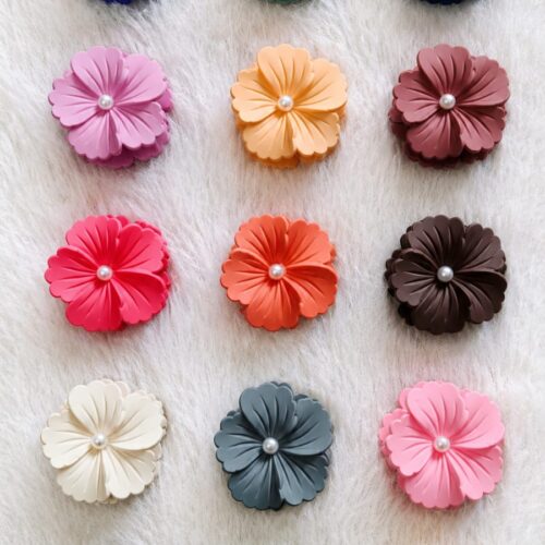 Home Pearl Centre Matte Flower Claw Clips