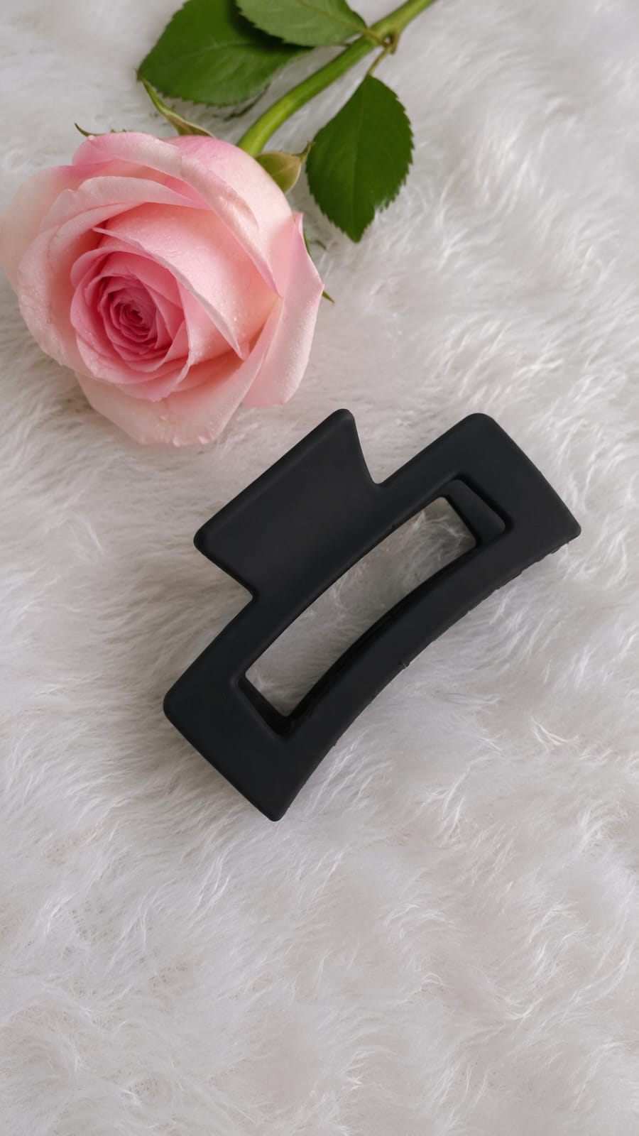 black big clutch 🖤 black big clutch 🖤