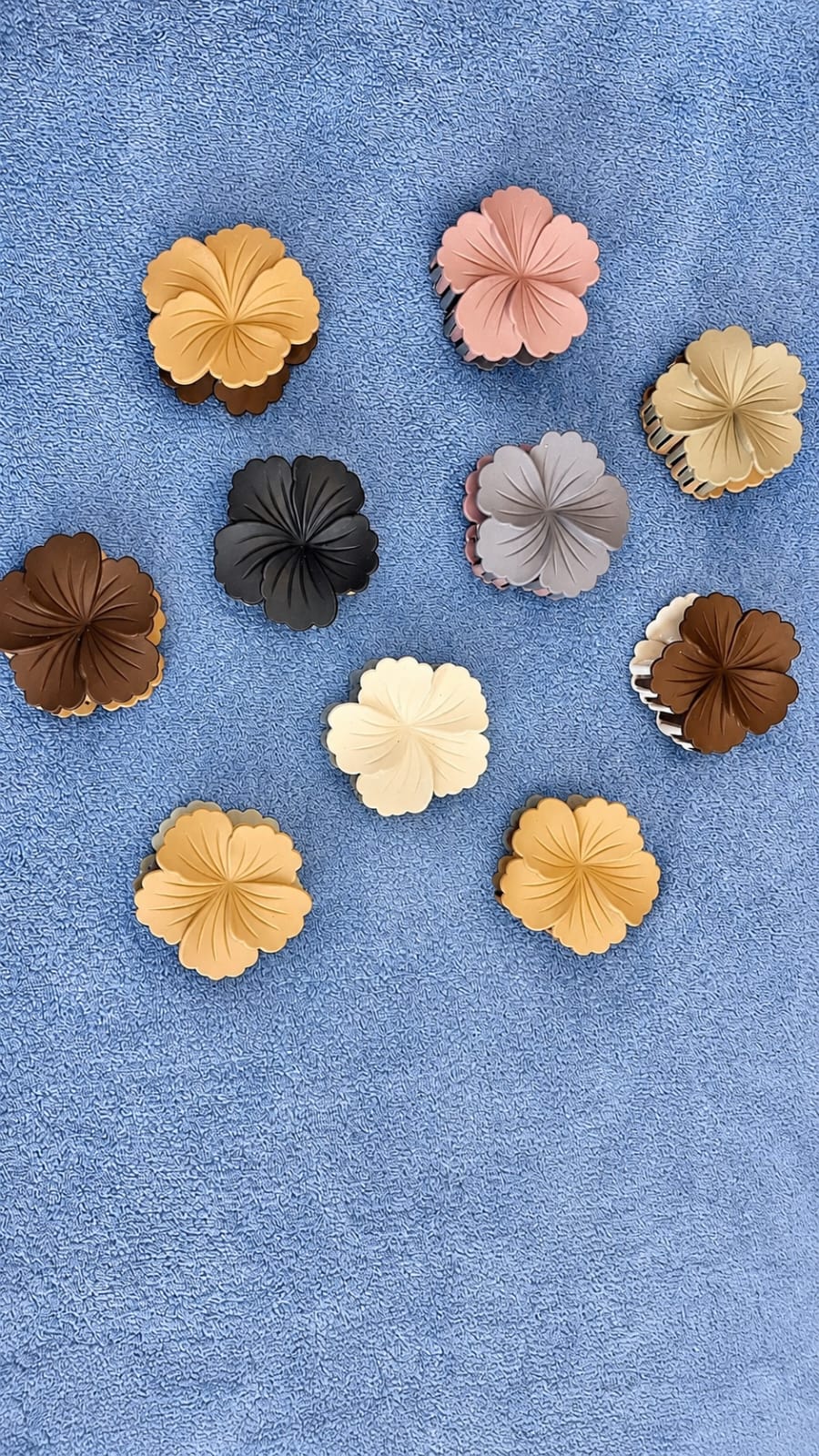 matte dual tone hibiscus 5 petal floral clutch matte dual tone hibiscus 5 petal floral clutch