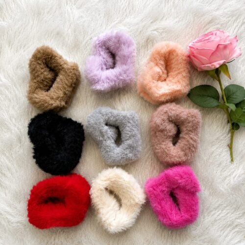 Heart Fur Clutch- Big Size