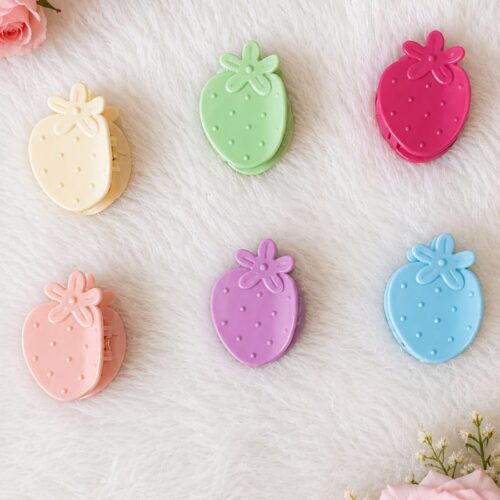 glossy strawberry shaped claw clips