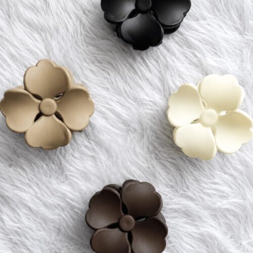 4 petal flower shaped matte claw clips
