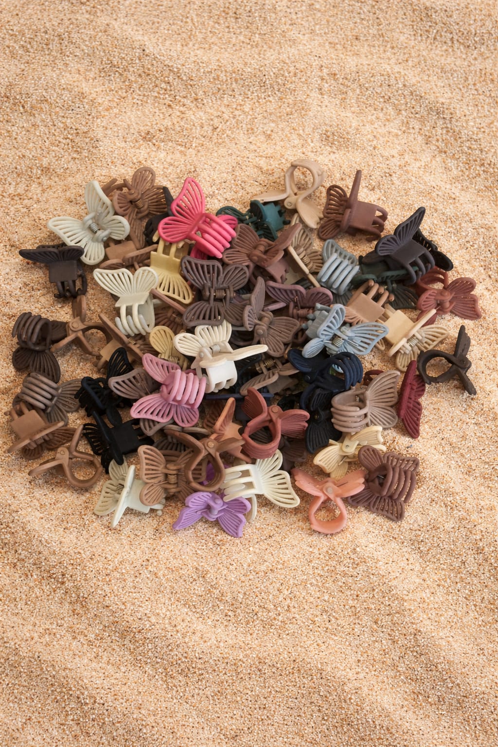 cute matte butterfly shaped mini claw clips cute matte butterfly shaped mini claw clips